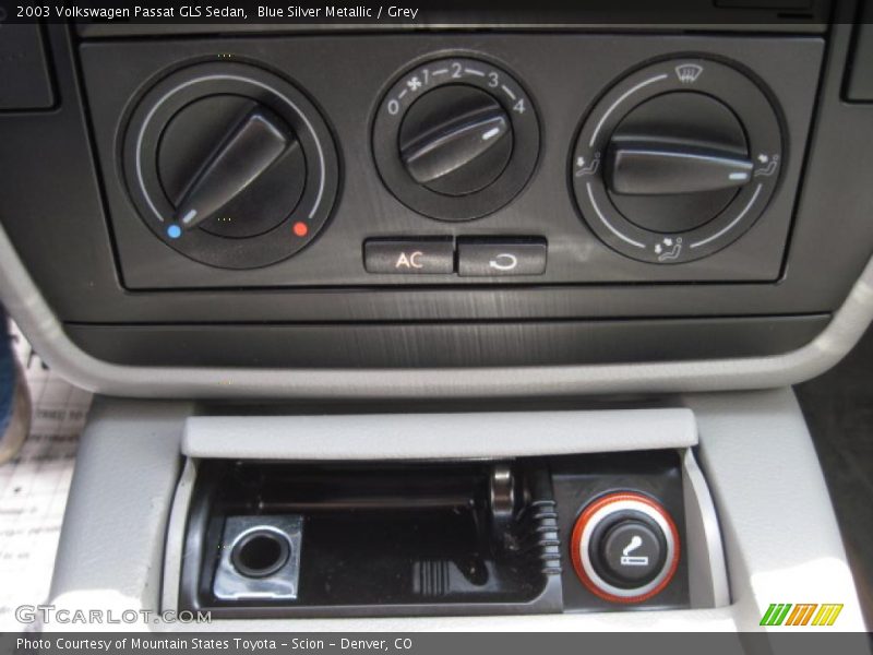 Blue Silver Metallic / Grey 2003 Volkswagen Passat GLS Sedan