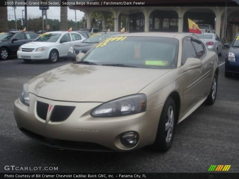 Sedona Beige Metallic / Parchment/Dark Pewter 2005 Pontiac Grand Prix Sedan