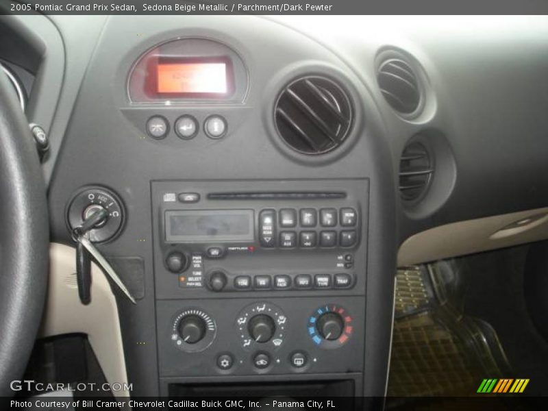 Sedona Beige Metallic / Parchment/Dark Pewter 2005 Pontiac Grand Prix Sedan