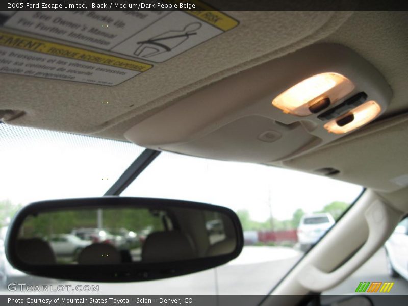 Black / Medium/Dark Pebble Beige 2005 Ford Escape Limited