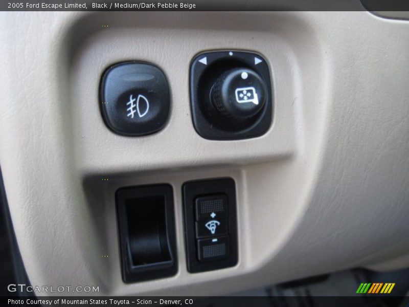 Black / Medium/Dark Pebble Beige 2005 Ford Escape Limited