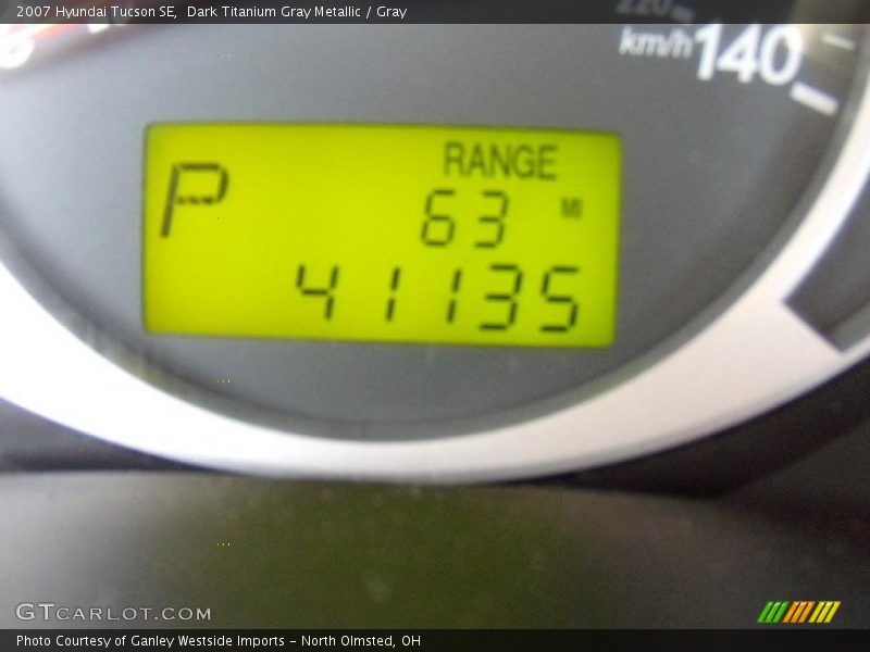 Dark Titanium Gray Metallic / Gray 2007 Hyundai Tucson SE