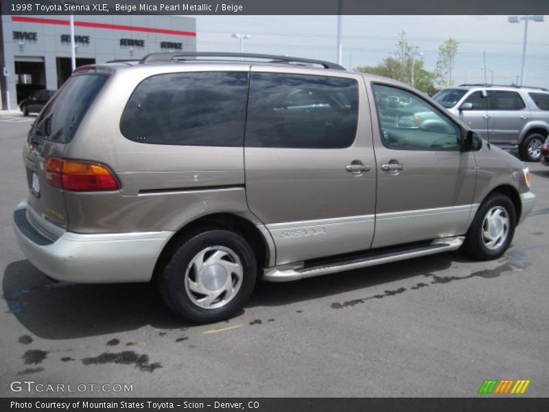 Beige Mica Pearl Metallic / Beige 1998 Toyota Sienna XLE