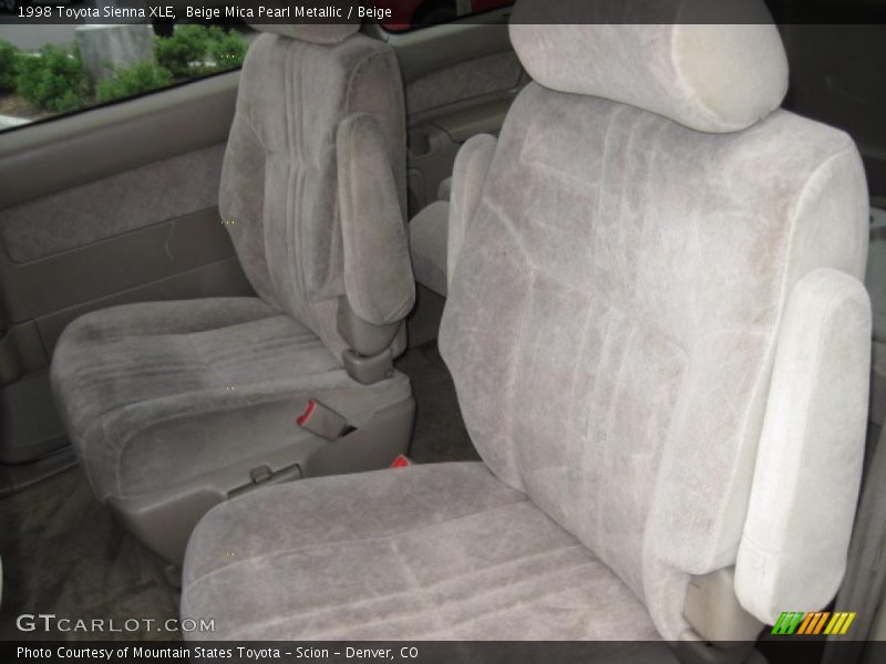 Beige Mica Pearl Metallic / Beige 1998 Toyota Sienna XLE