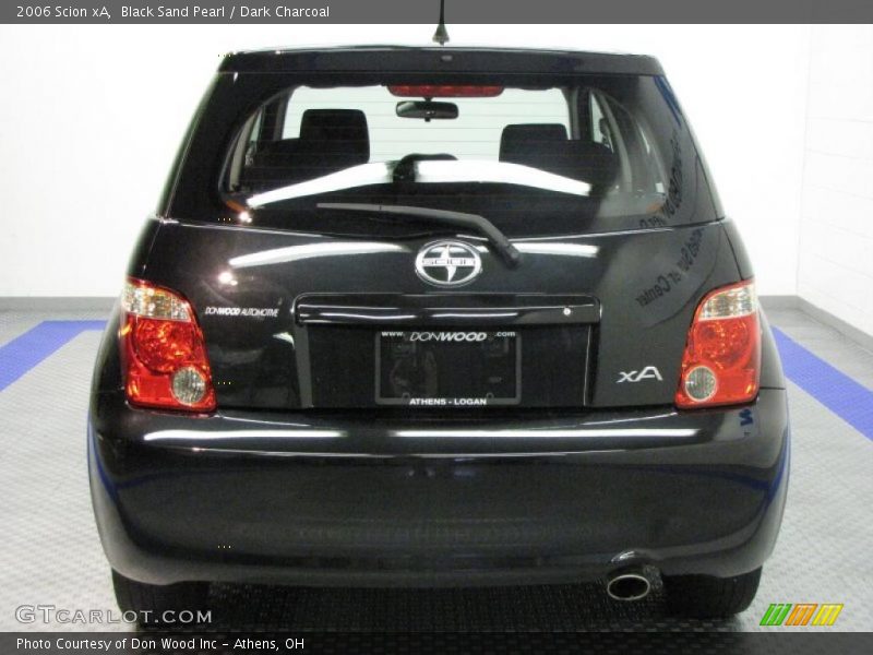 Black Sand Pearl / Dark Charcoal 2006 Scion xA