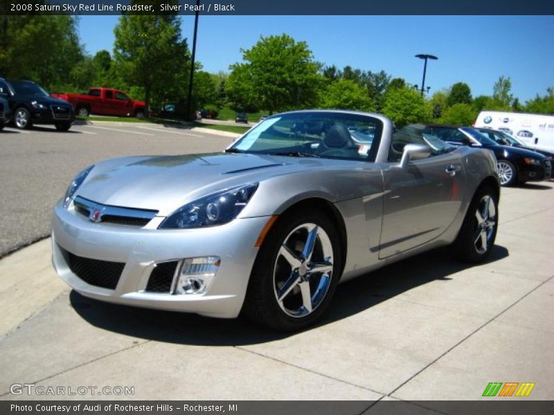 Front 3/4 View of 2008 Sky Red Line Roadster