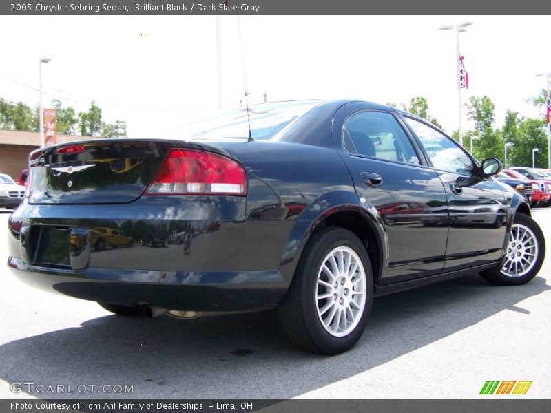 Brilliant Black / Dark Slate Gray 2005 Chrysler Sebring Sedan