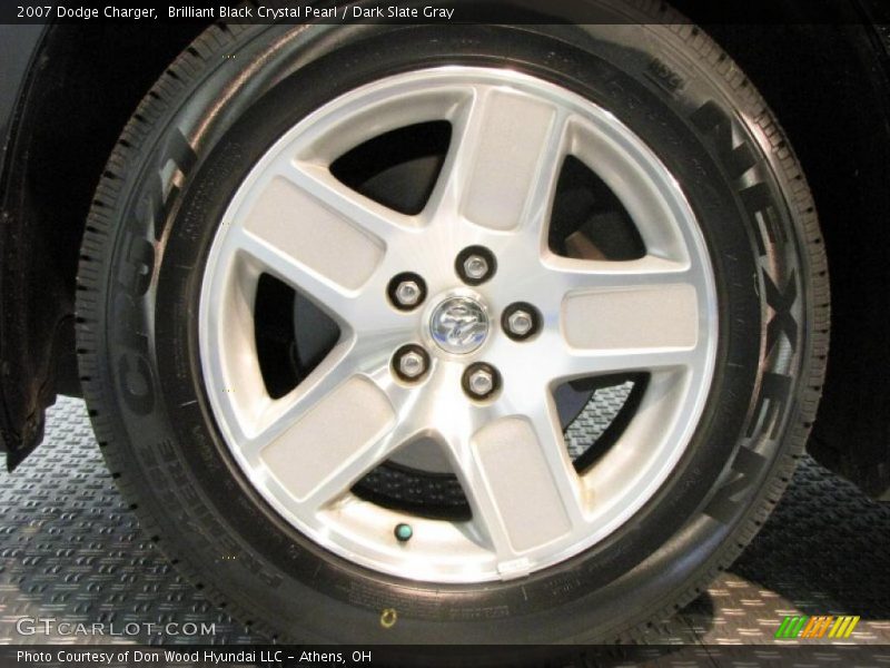 Brilliant Black Crystal Pearl / Dark Slate Gray 2007 Dodge Charger