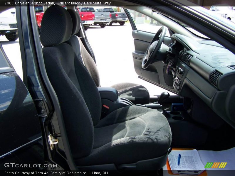 Brilliant Black / Dark Slate Gray 2005 Chrysler Sebring Sedan