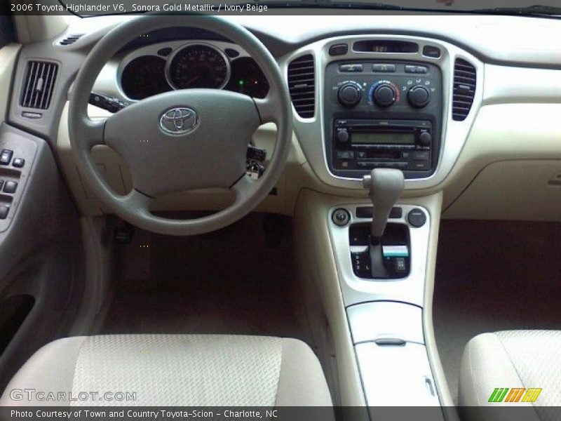 Sonora Gold Metallic / Ivory Beige 2006 Toyota Highlander V6