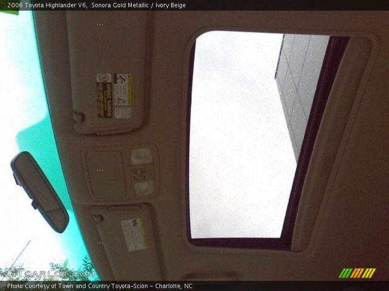 Sonora Gold Metallic / Ivory Beige 2006 Toyota Highlander V6