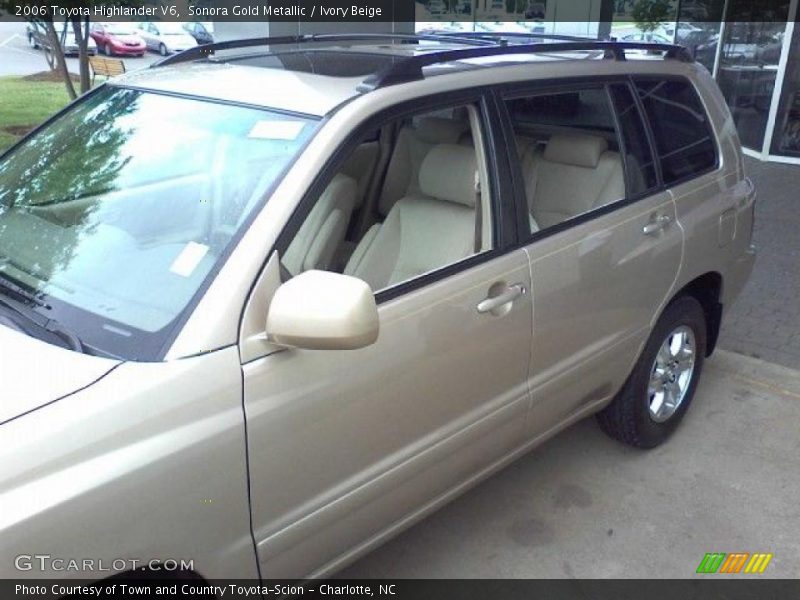 Sonora Gold Metallic / Ivory Beige 2006 Toyota Highlander V6