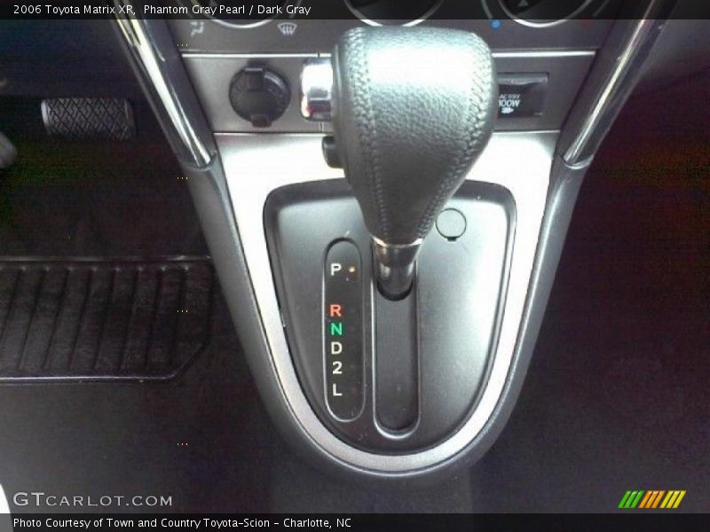 Phantom Gray Pearl / Dark Gray 2006 Toyota Matrix XR