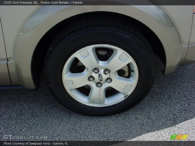 Pueblo Gold Metallic / Pebble 2005 Ford Freestyle SEL