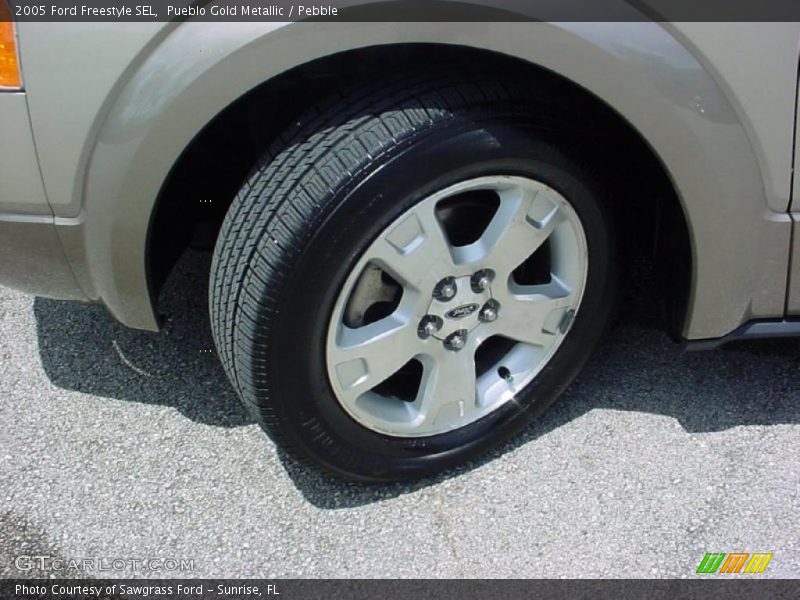 Pueblo Gold Metallic / Pebble 2005 Ford Freestyle SEL