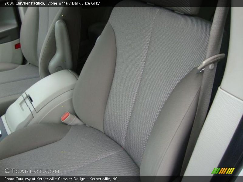 Stone White / Dark Slate Gray 2006 Chrysler Pacifica