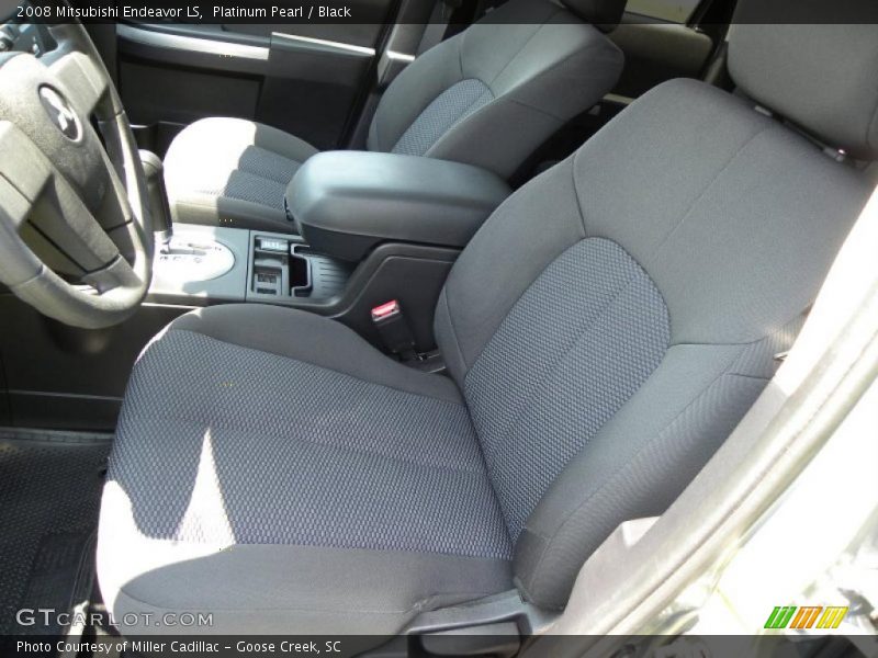 Platinum Pearl / Black 2008 Mitsubishi Endeavor LS