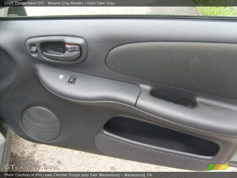 Mineral Gray Metallic / Dark Slate Gray 2005 Dodge Neon SXT