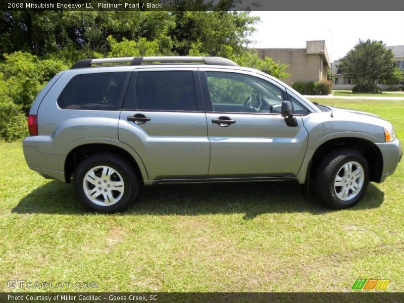Platinum Pearl / Black 2008 Mitsubishi Endeavor LS