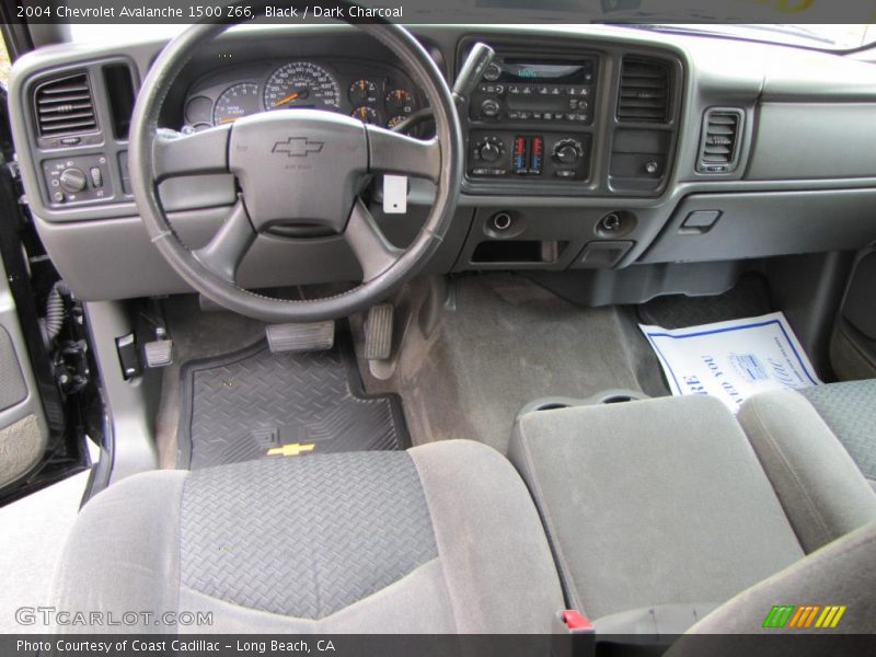 Black / Dark Charcoal 2004 Chevrolet Avalanche 1500 Z66