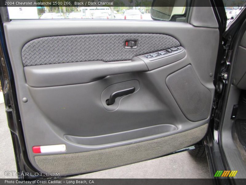 Black / Dark Charcoal 2004 Chevrolet Avalanche 1500 Z66