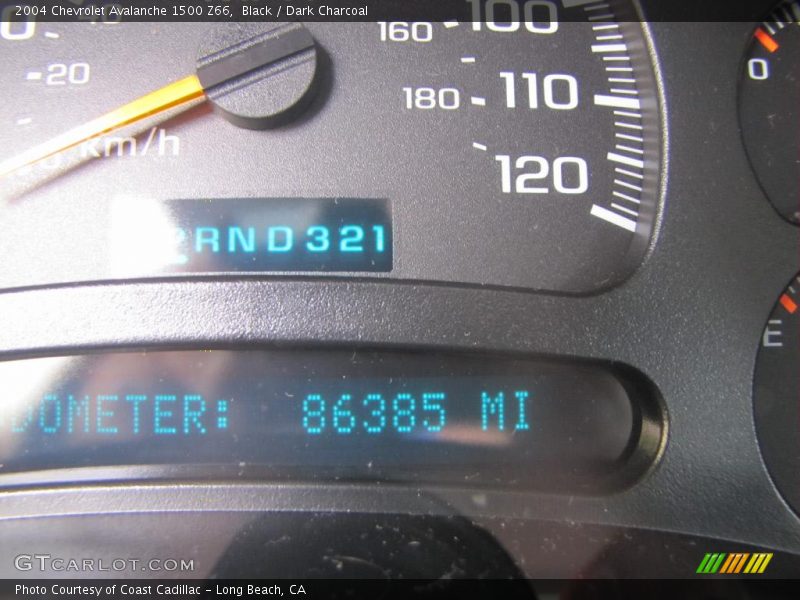 Black / Dark Charcoal 2004 Chevrolet Avalanche 1500 Z66