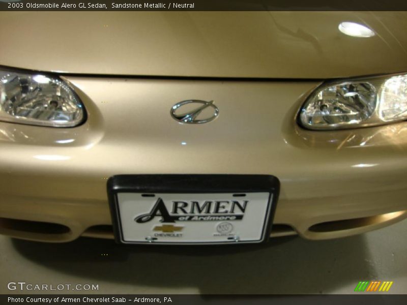 Sandstone Metallic / Neutral 2003 Oldsmobile Alero GL Sedan
