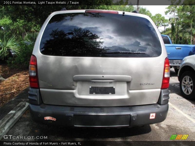 Light Taupe Metallic / Taupe 2001 Pontiac Montana