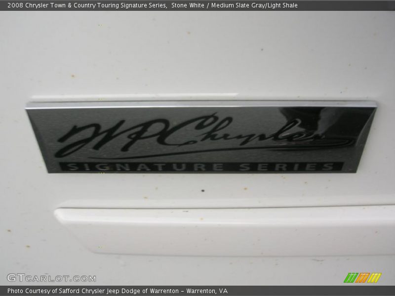 Stone White / Medium Slate Gray/Light Shale 2008 Chrysler Town & Country Touring Signature Series