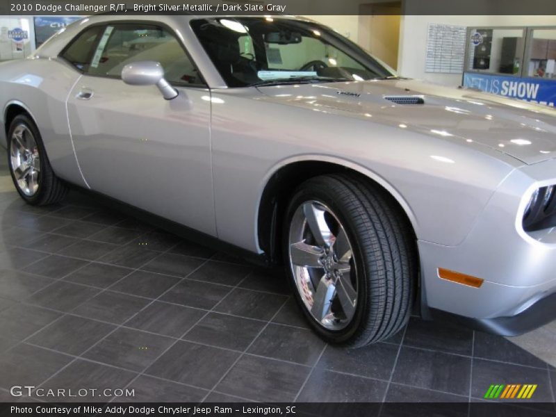 Bright Silver Metallic / Dark Slate Gray 2010 Dodge Challenger R/T