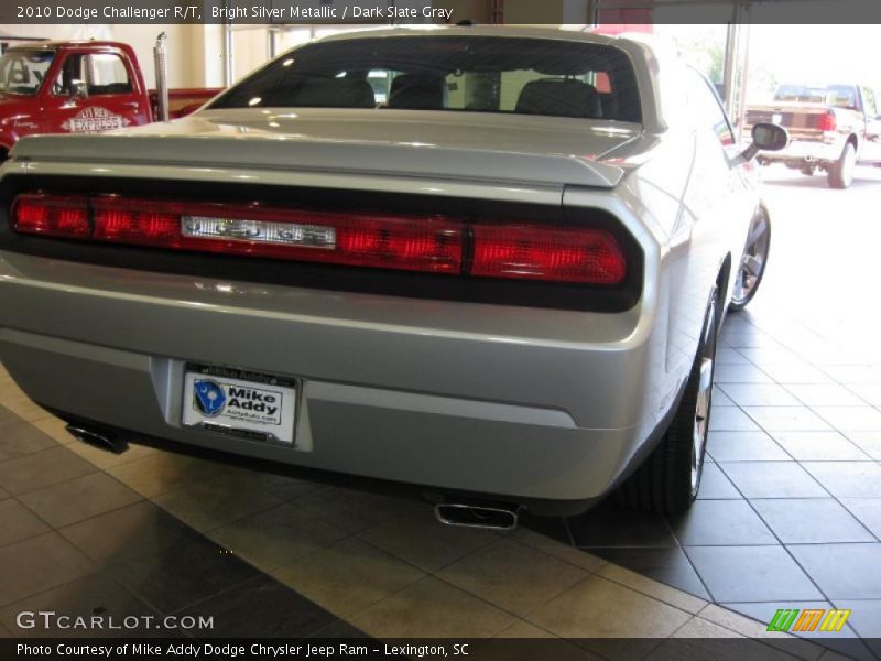 Bright Silver Metallic / Dark Slate Gray 2010 Dodge Challenger R/T