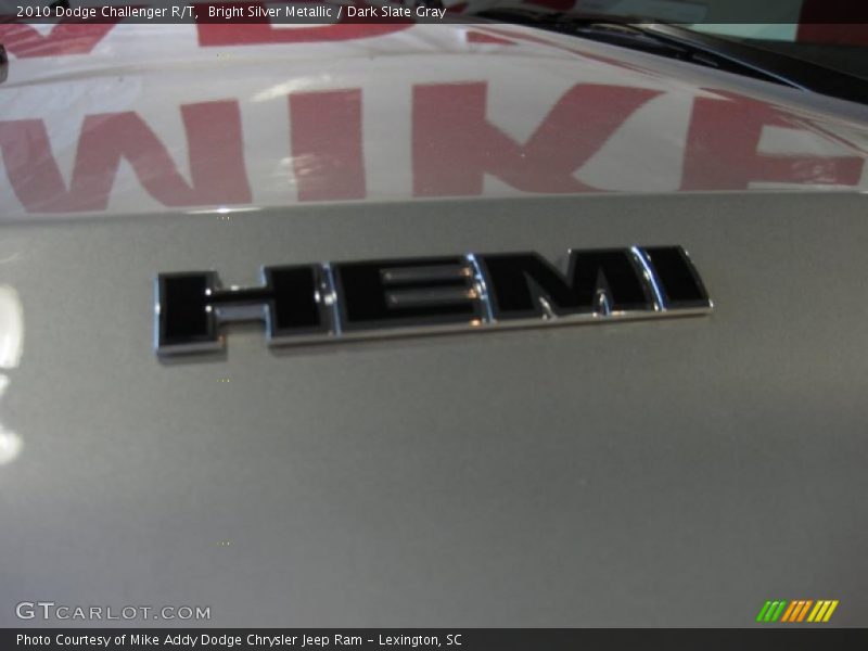 Bright Silver Metallic / Dark Slate Gray 2010 Dodge Challenger R/T