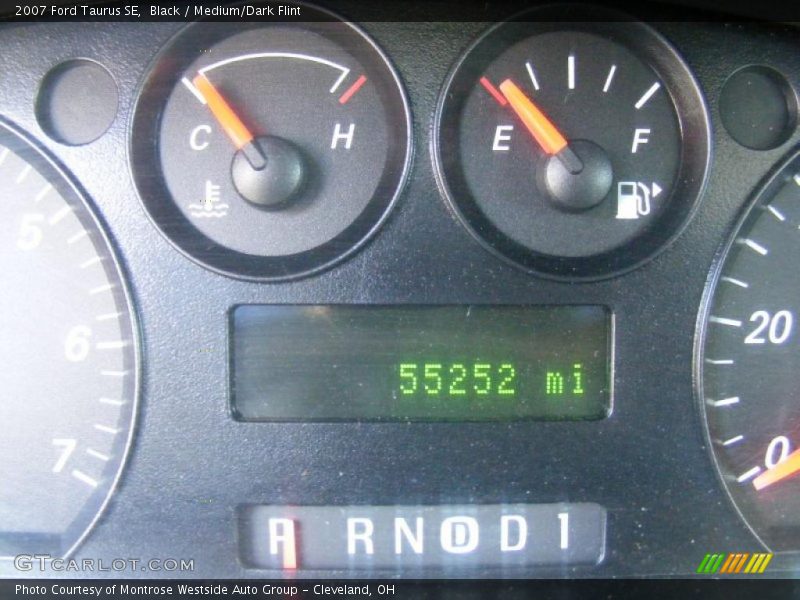 Black / Medium/Dark Flint 2007 Ford Taurus SE