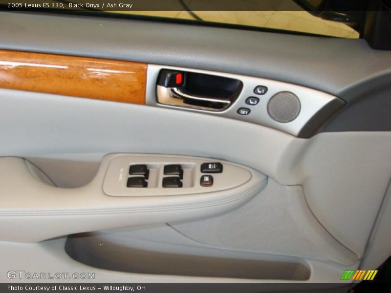 Black Onyx / Ash Gray 2005 Lexus ES 330