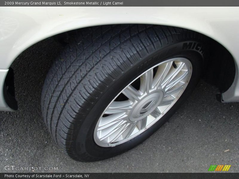 Smokestone Metallic / Light Camel 2009 Mercury Grand Marquis LS