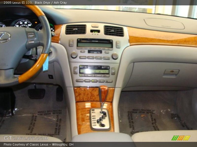 Black Onyx / Ash Gray 2005 Lexus ES 330