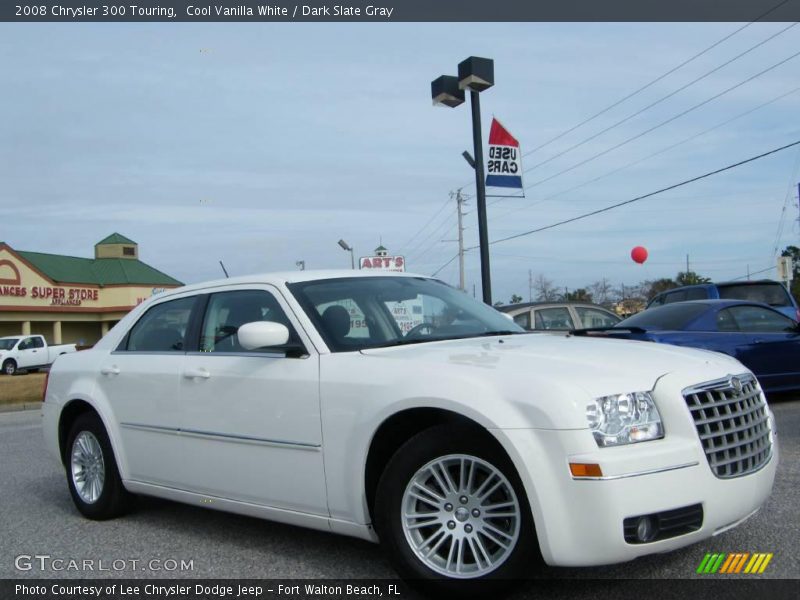 Cool Vanilla White / Dark Slate Gray 2008 Chrysler 300 Touring