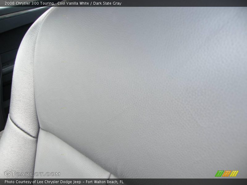 Cool Vanilla White / Dark Slate Gray 2008 Chrysler 300 Touring