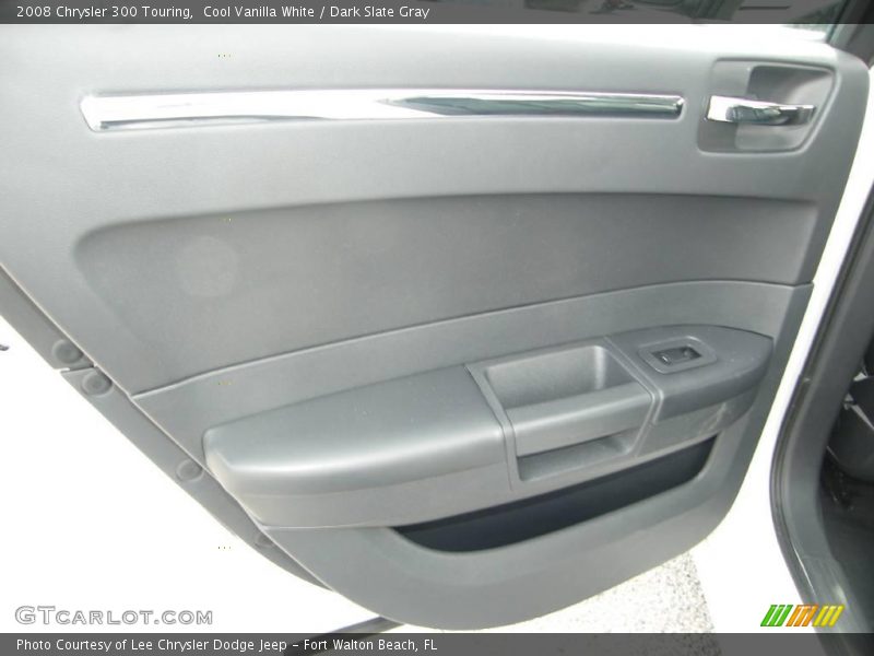 Cool Vanilla White / Dark Slate Gray 2008 Chrysler 300 Touring
