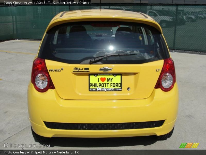 Summer Yellow / Charcoal 2009 Chevrolet Aveo Aveo5 LT