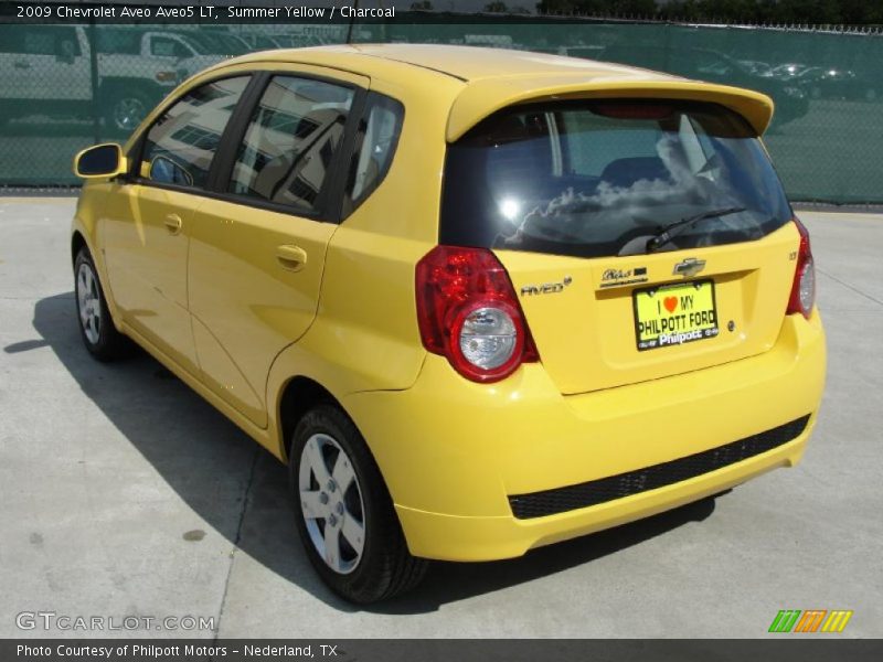 Summer Yellow / Charcoal 2009 Chevrolet Aveo Aveo5 LT