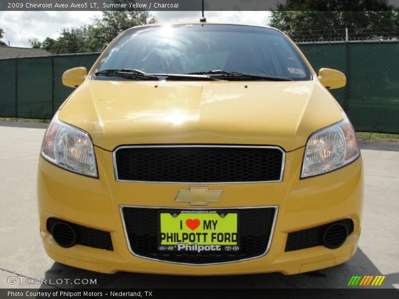 Summer Yellow / Charcoal 2009 Chevrolet Aveo Aveo5 LT