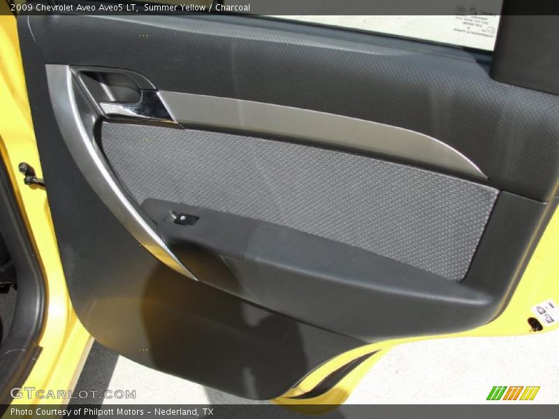 Summer Yellow / Charcoal 2009 Chevrolet Aveo Aveo5 LT