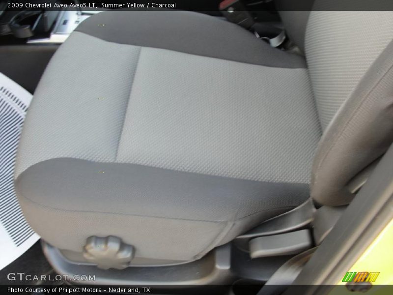Summer Yellow / Charcoal 2009 Chevrolet Aveo Aveo5 LT