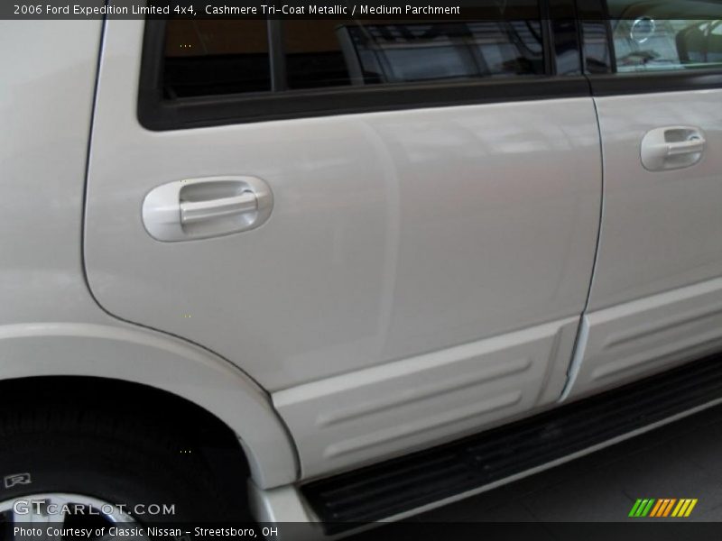 Cashmere Tri-Coat Metallic / Medium Parchment 2006 Ford Expedition Limited 4x4