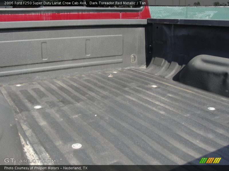 Dark Toreador Red Metallic / Tan 2006 Ford F250 Super Duty Lariat Crew Cab 4x4