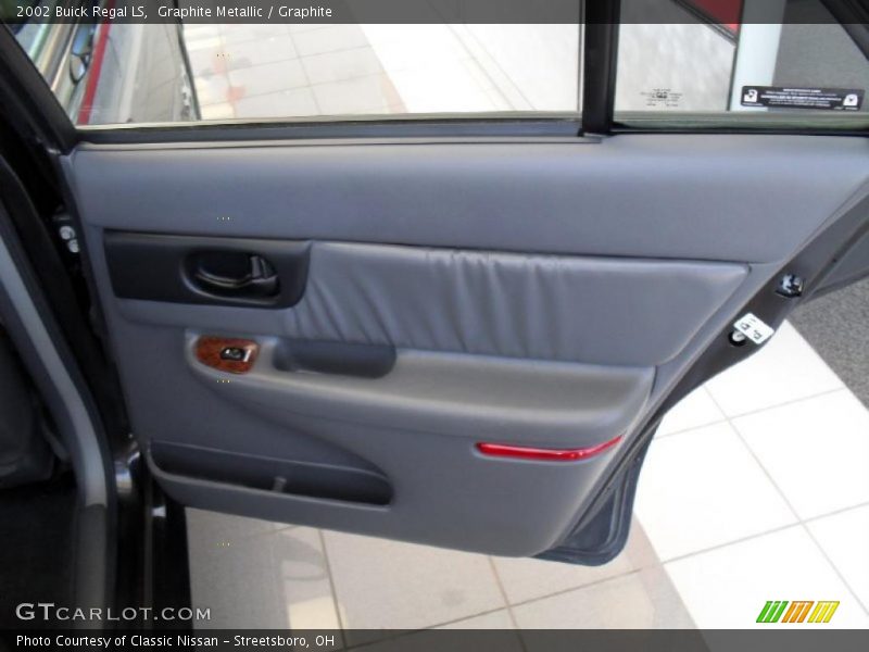 Graphite Metallic / Graphite 2002 Buick Regal LS