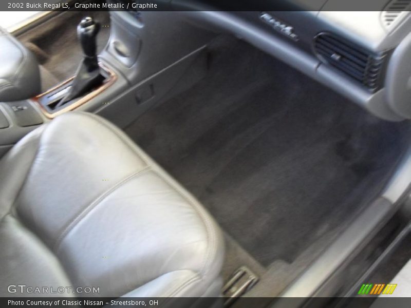 Graphite Metallic / Graphite 2002 Buick Regal LS