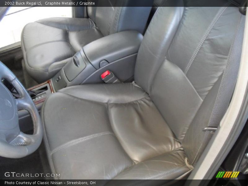 Graphite Metallic / Graphite 2002 Buick Regal LS