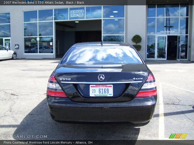 Black / Black 2007 Mercedes-Benz S 550 4Matic Sedan